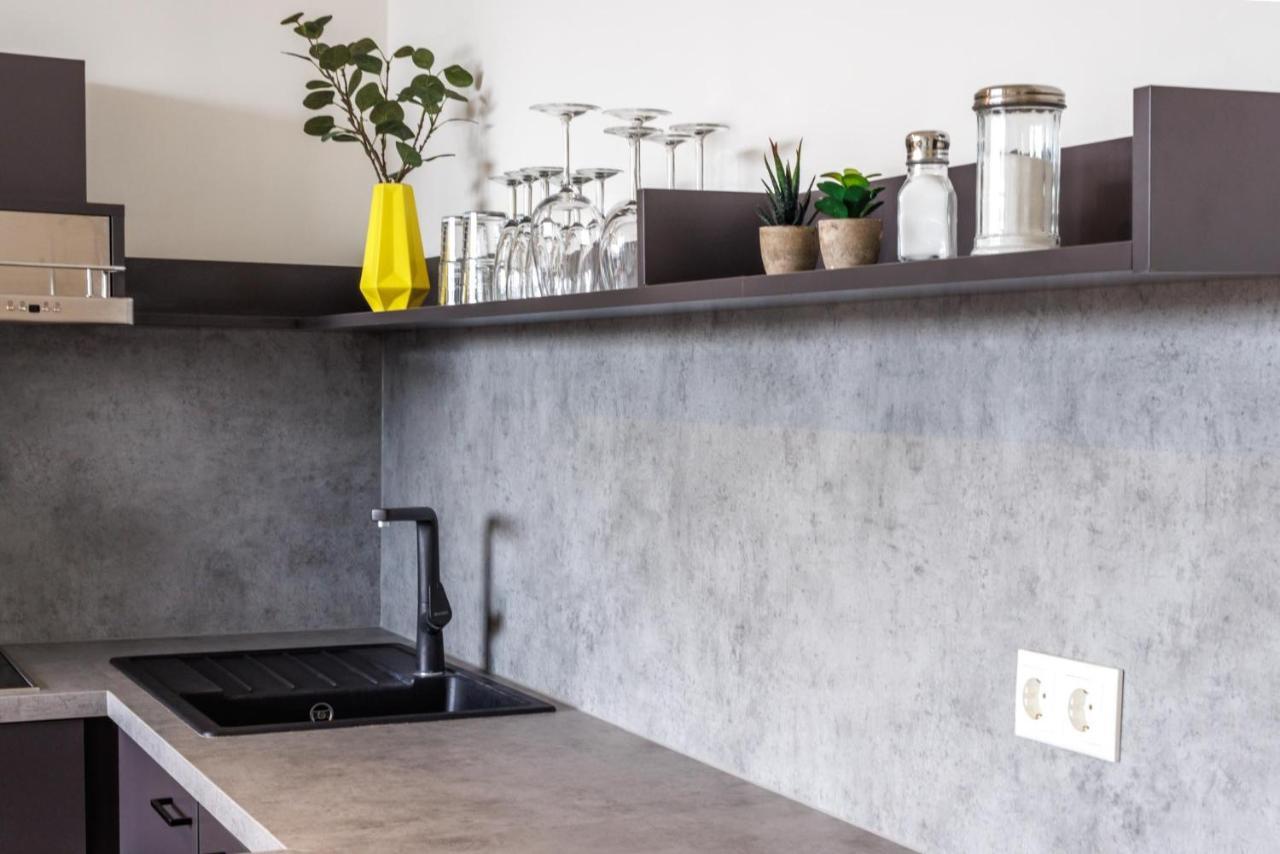 Glueck Auf Appartements Dueppelstrasse أوبيرهاوزين المظهر الخارجي الصورة